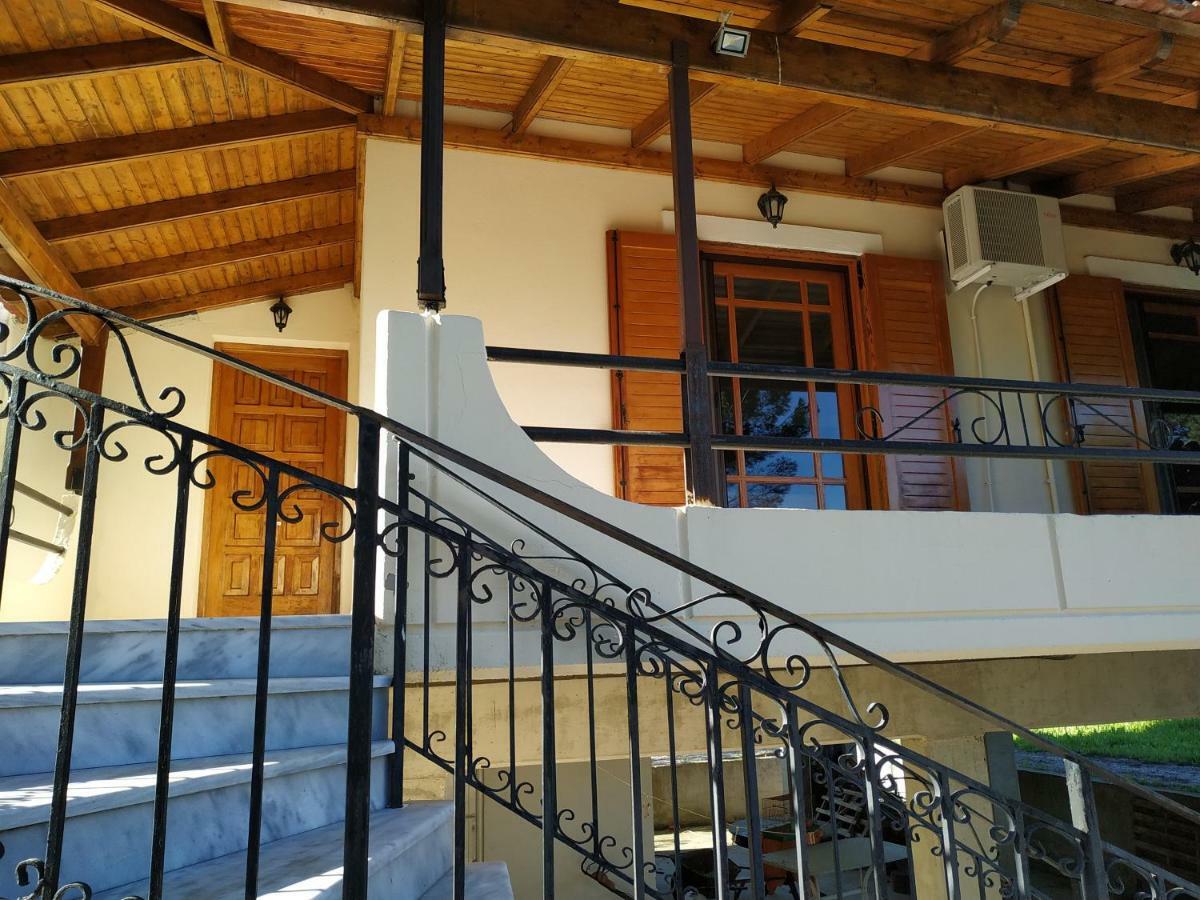 Villa Dimitris Áfra Exterior foto